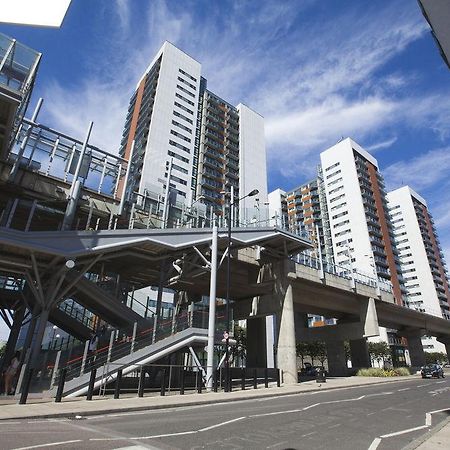 Rojen Apartments Docklands 伦敦 外观 照片